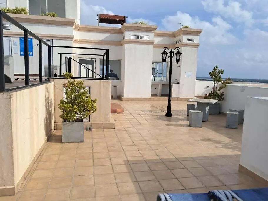 Sky High Serenity At Aeonsky 7 Negombo 0*,